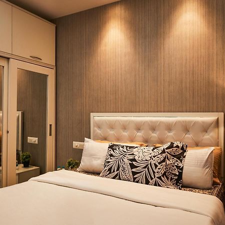 Zenia Luxury Suites And Serviced Apartments Mumbai Exterior foto