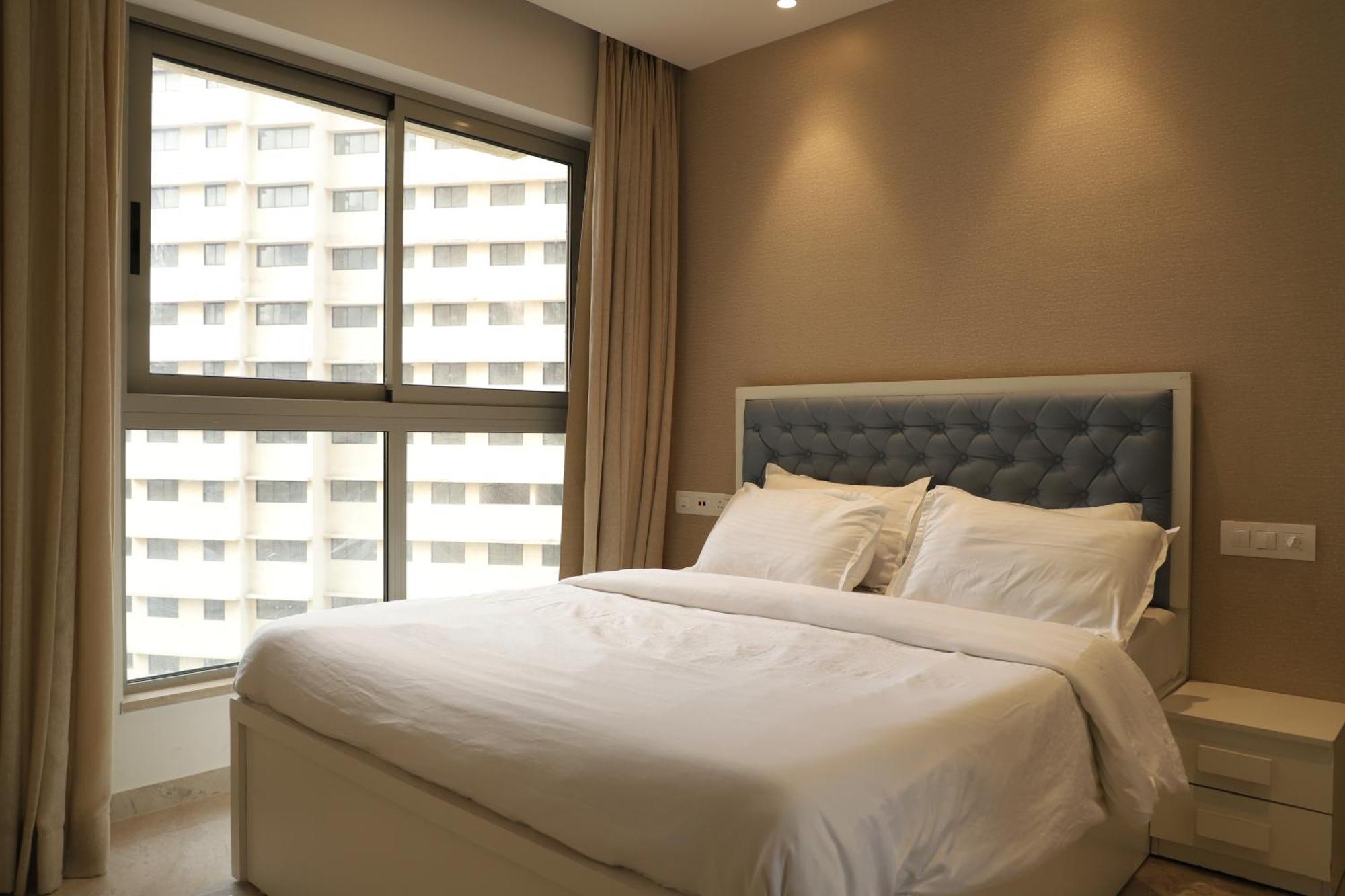 Zenia Luxury Suites And Serviced Apartments Mumbai Exterior foto